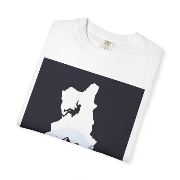 Born to Rise Adventure T-Shirt - Image 4