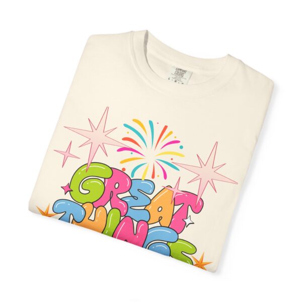 Great Things Await Me T-Shirt | Positive Vibe Unisex Tee - Image 4
