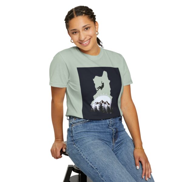 Born to Rise Adventure T-Shirt - Image 26