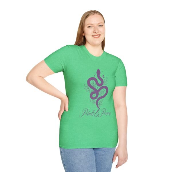 Stylish Unisex Snake T-Shirt - Nature Lover Gift T-shirt - Image 59