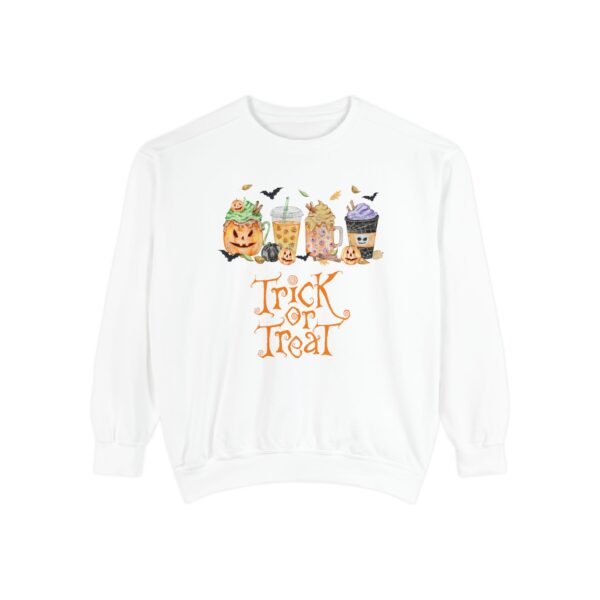 Halloween Sweatshirt, Cozy Unisex Trick or Treat Sweatshirt, Fall Fashion, Halloween Apparel, Comfortable Gift for October